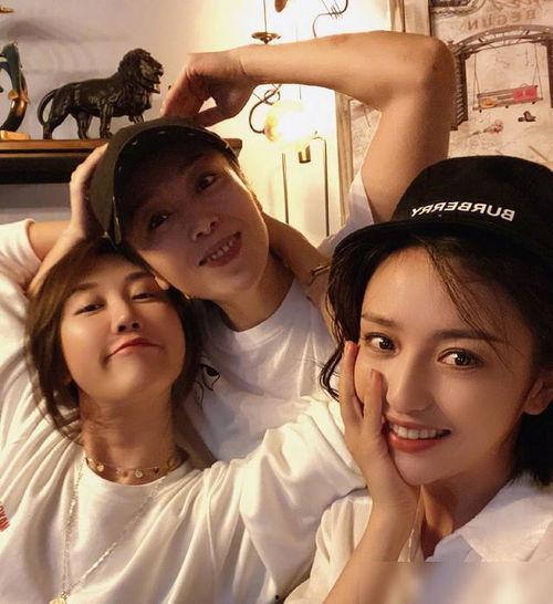 狗仔爆料视频怎么做好看,揭秘幕后精彩瞬间,制作攻略大公开 第1张 狗仔爆料视频怎么做好看,揭秘幕后精彩瞬间,制作攻略大公开 第1张